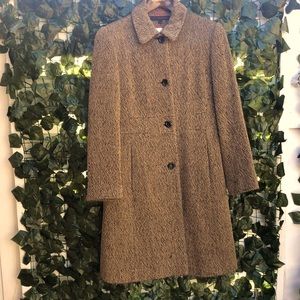 Via Spiga Wool blend Tweed Coat gorgeous lining. EUC. Made in Ukraine.